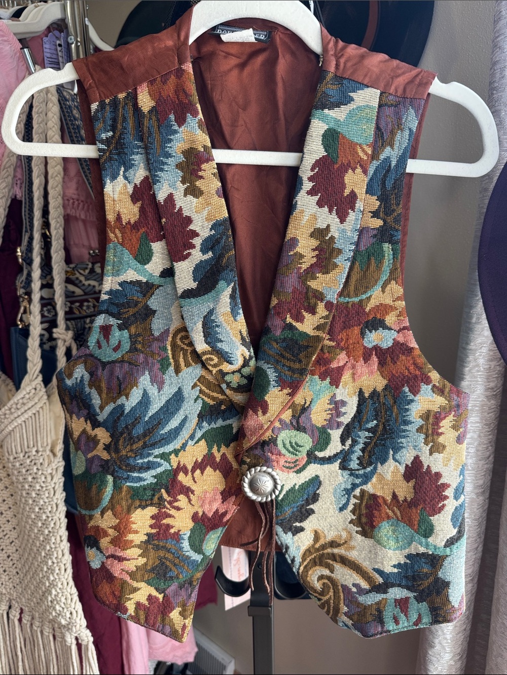 Vintage Tapestry Floral Vest in Multicolor